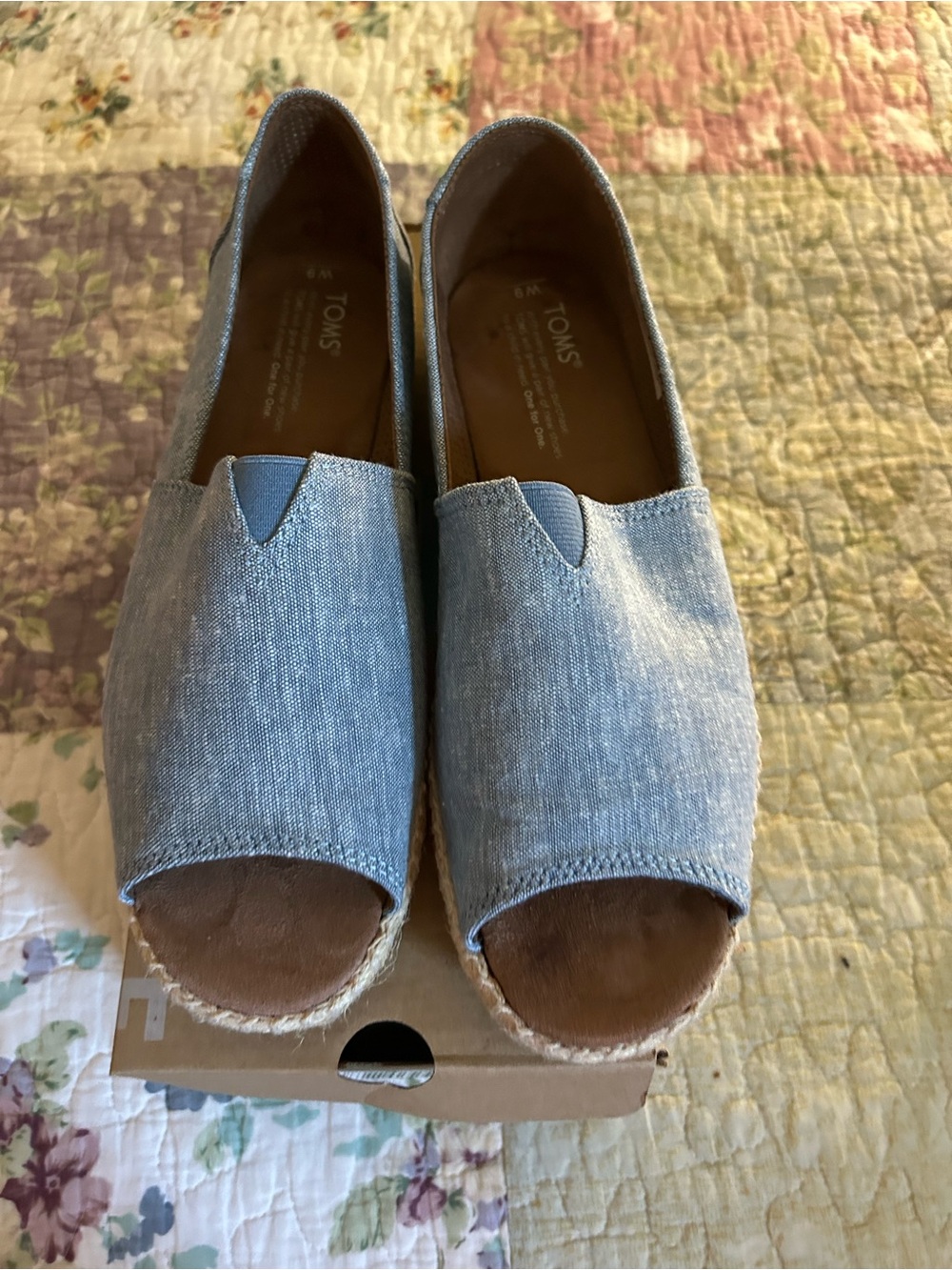 TOMS Light Blue Denim Peep Toe Espadrilles